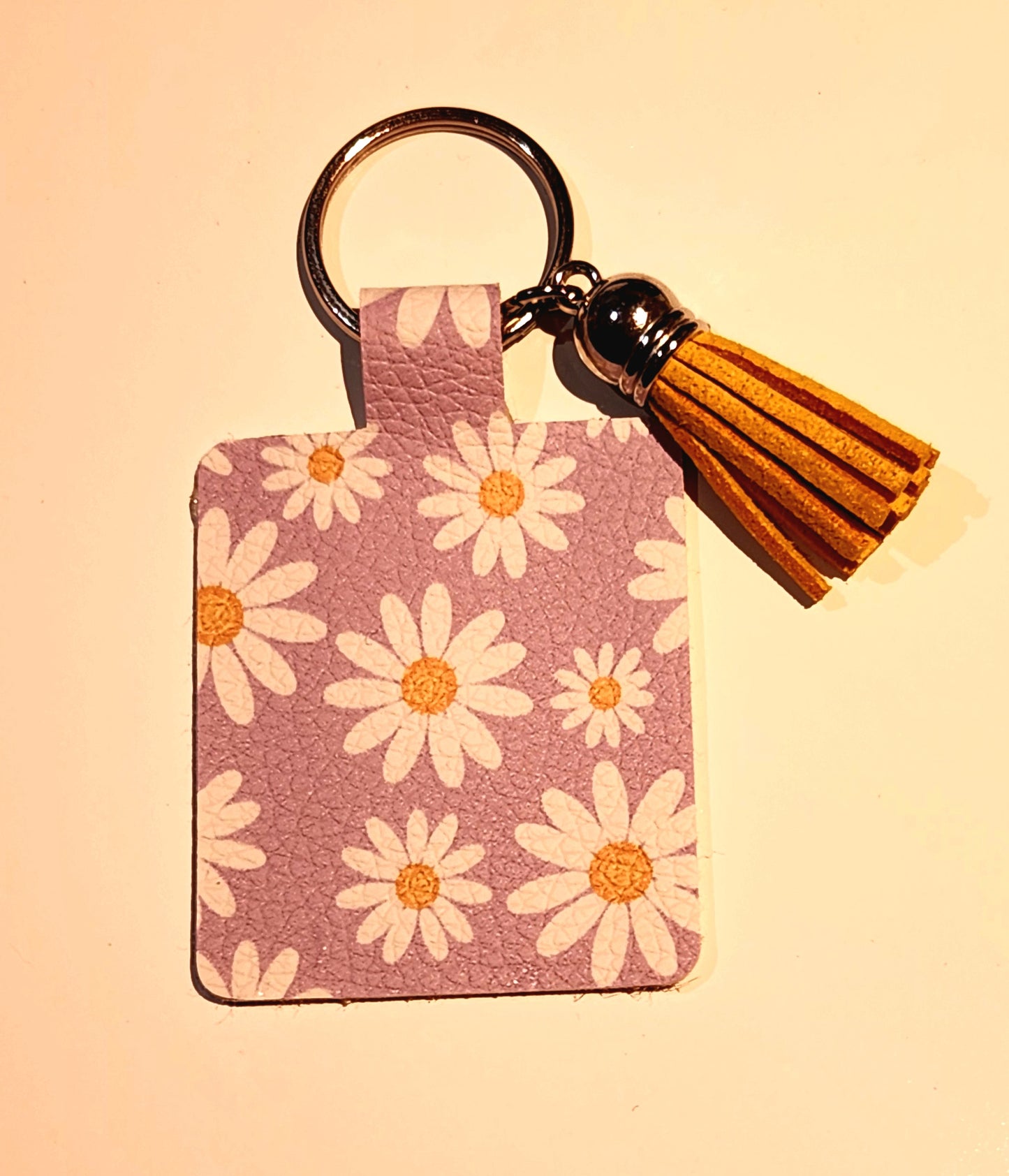 Faux Leather Keychain (daisies)
